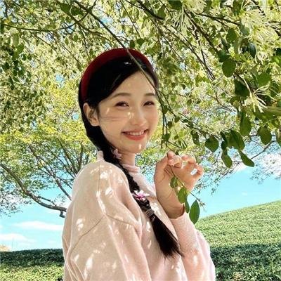 四月的女儿
