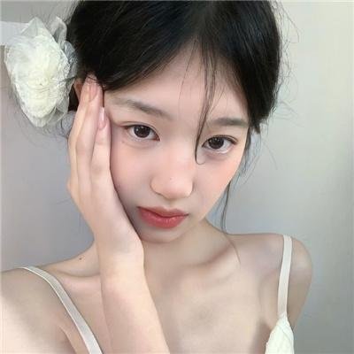 送报女孩